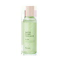 MIZON Phyto Plump Collagen Toner in 150ml Flasche, feuchtigkeitsspendender Toner für strahlende Haut, auf einem Badezimmerregal stehend