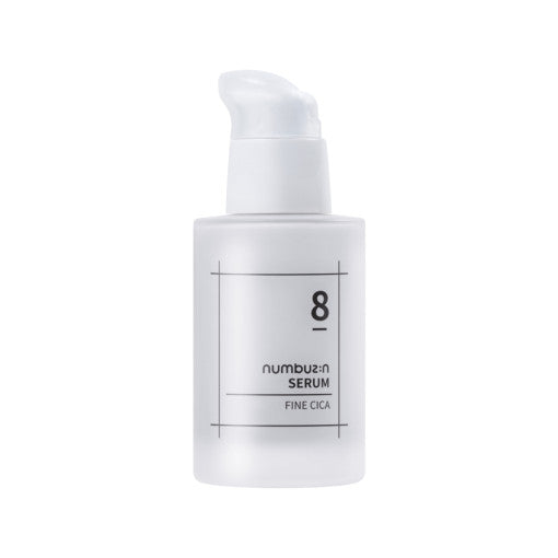 Numbuzin No.8 Fine Cica Serum Flasche mit 50 ml, beruhigendes Serum gegen Rötungen und Unreinheiten, auf weißem Hintergrund