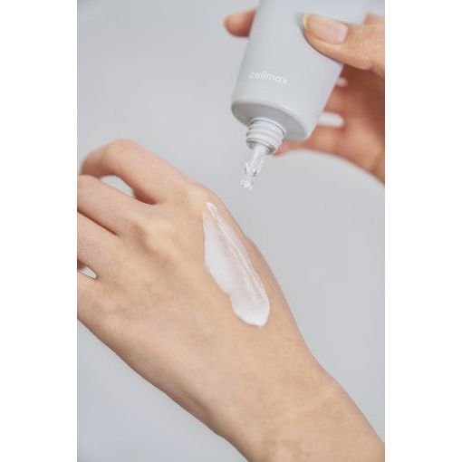 celimax Dual Barrier Skin Feuchtigkeitscreme in 50ml, sichtbare Verpackung und cremige Textur, ideal für empfindliche Haut