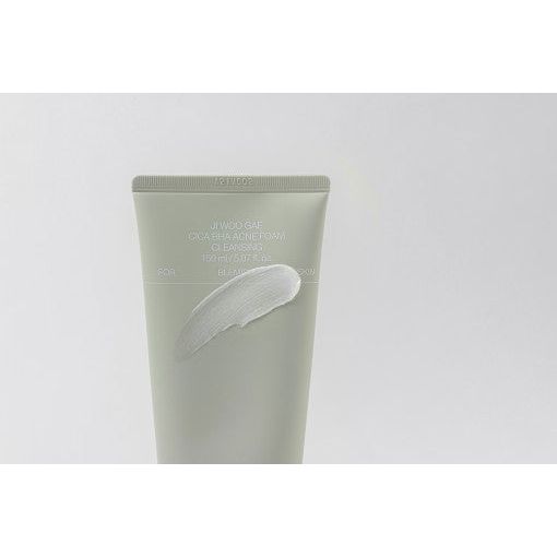Celimax JI WOO GAE Cica BHA Akne Reinigungsschaum in 150ml Flasche, schäumend und beruhigend für unreine Haut