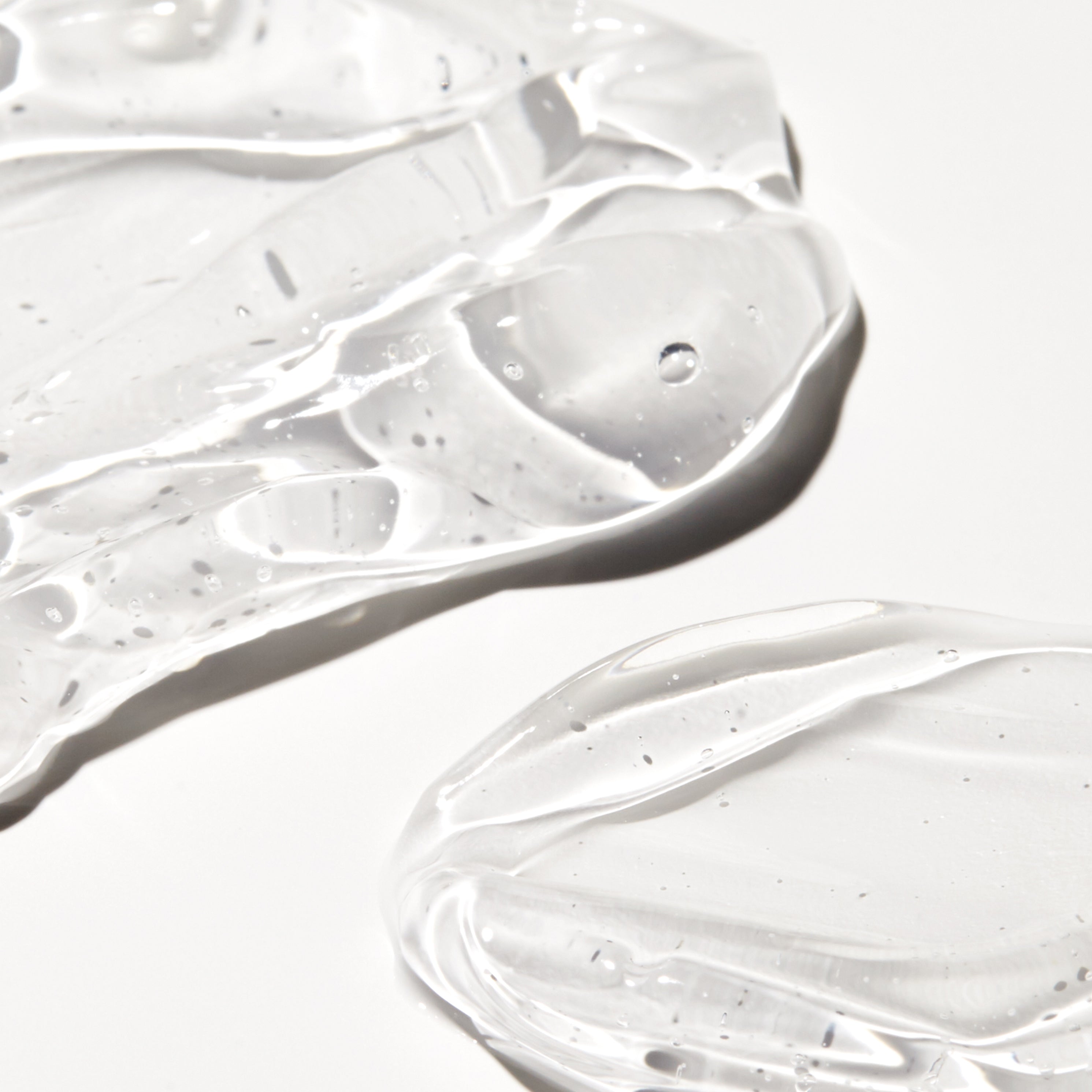 AXIS-Y PHA Resurfacing Glow Peel Cleanser in 50ml, flasche mit weißem Produkt und minimalistischer Verpackung.