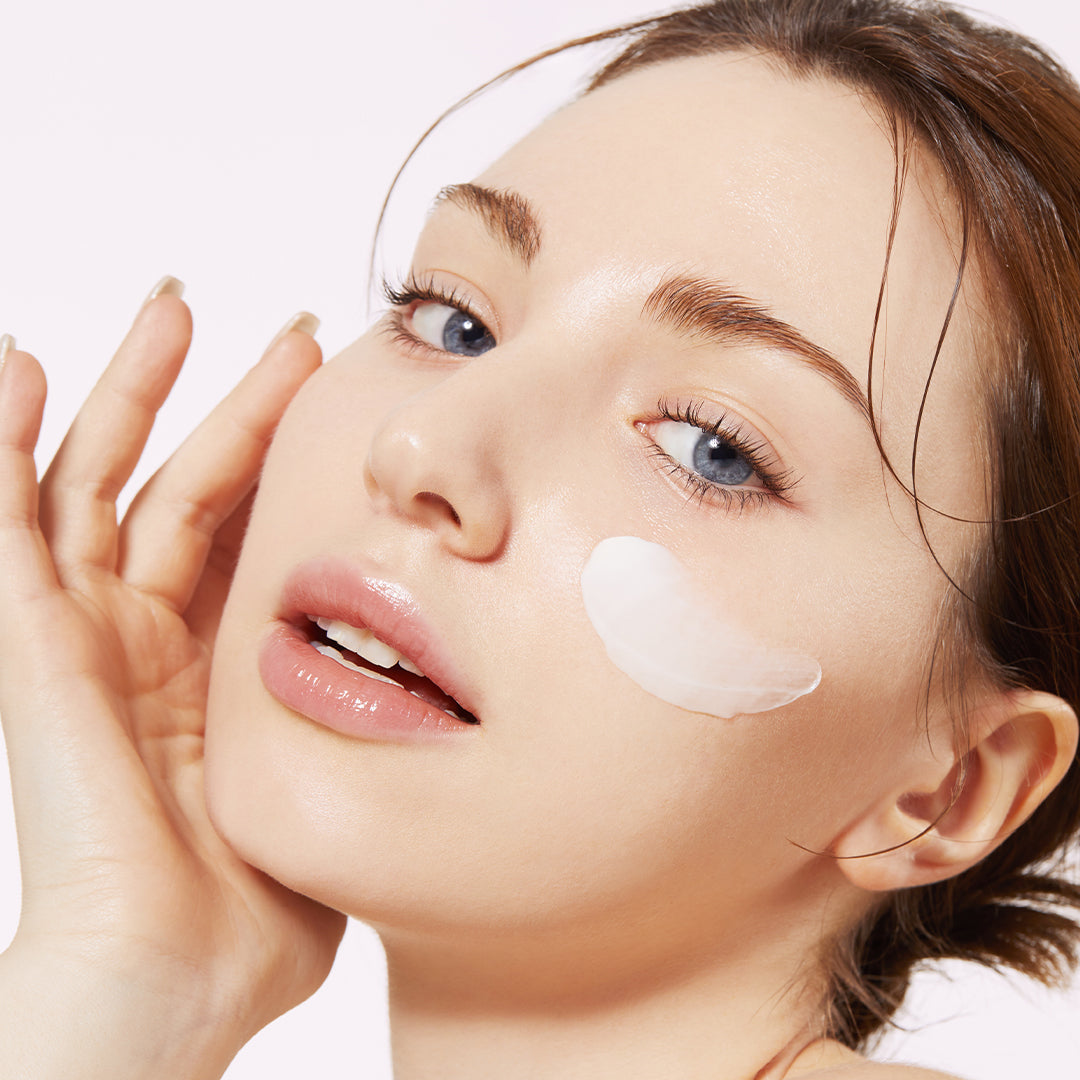 medicube Triple Collagen Cream, reichhaltige Feuchtigkeitscreme für Hautbarriere, 50 ml, cremige Textur, pflegt die Haut intensiv