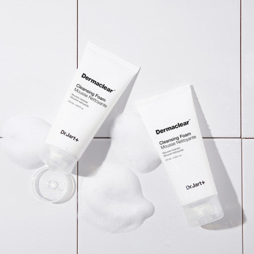 Dr.Jart+ Dermaclear Reinigungsschaum in 120ml, sanfter Schaum für die Hautreinigung, sichtbare Produktverpackung.