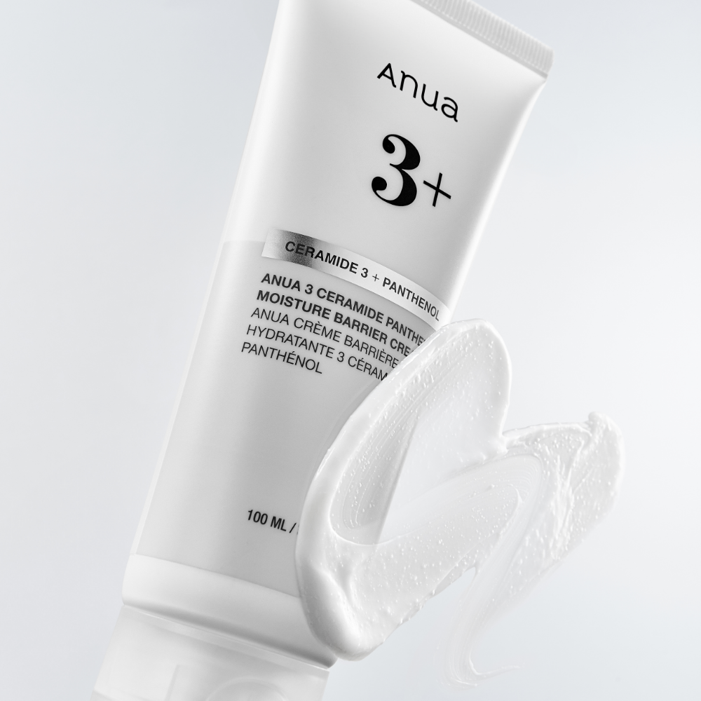 Anua 3 Ceramide Panthenol Feuchtigkeitscreme in 100 ml mit Creme-Textur und sichtbarer Verpackung, für starke Hautbarriere.