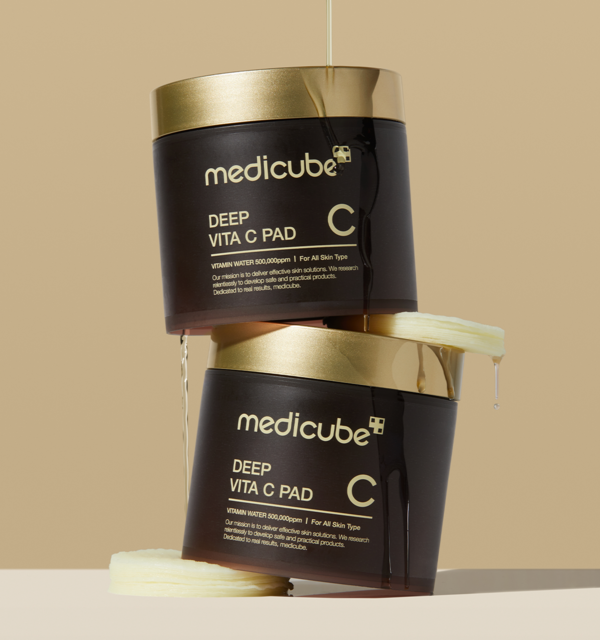 medicube Deep Vita C Pad aufhellende Vitamin C Toner-Pads mit Sanddorn, 70 Stück, sichtbar in der Verpackung