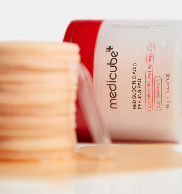 medicube Red Succinic Acid Peeling Pad, Anti-Akne Peeling-Pads mit Salicylsäure, 70 Stück, Hautpflege für reinen Teint