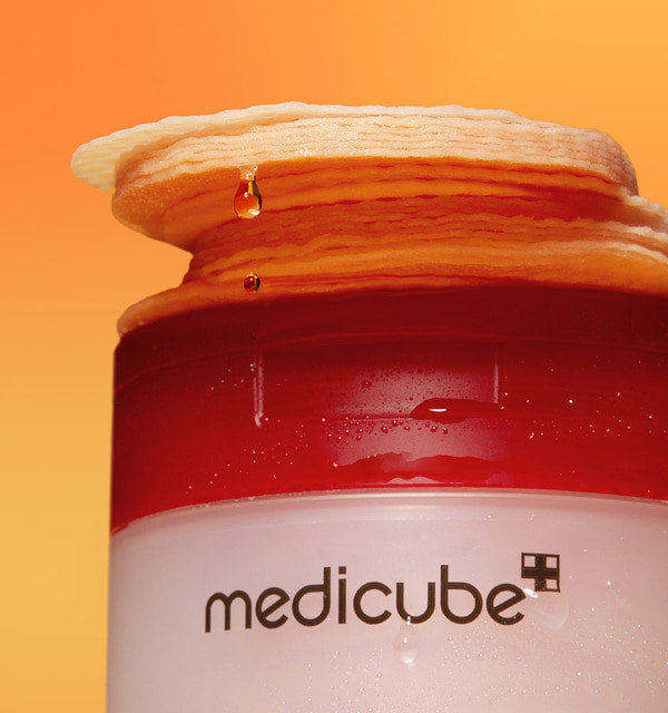 medicube Red Succinic Acid Peeling Pad, Anti-Akne Peeling-Pad mit Salicylsäure, 70 Stück, Hautpflege, Gesichtsreinigung