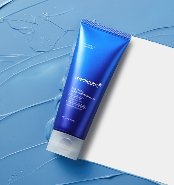 medicube Zero Pore Blackhead Mud Mask in 100 g, Tonerde-Maske gegen Mitesser, zeigt die Packung mit schwarzer Tonerde.