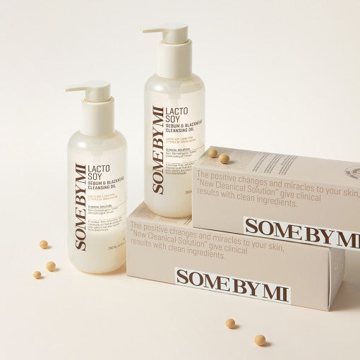 SOME BY MI Lacto Soy Sebum & Blackhead Cleansing Oil, 200 ml, Flasche mit Produktbeschreibung und Dosierspumpe, für Hautreinigung
