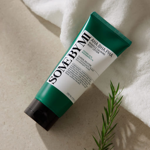 SOME BY MI AHA BHA PHA Miracle Calming Body Lotion mit Teebaum, 200 ml, Anti-Akne Koerperlotion, feuchtigkeitsspendend