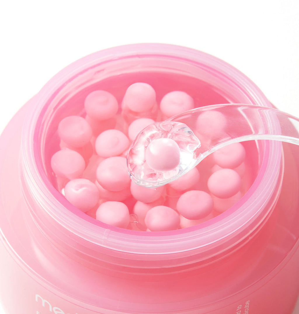 medicube PDRN Pink Collagen Creme in einer 55 ml Dose, feuchtigkeitsspendende Kapsel-Creme mit Kollagen und PDRN, sichtbare Textur