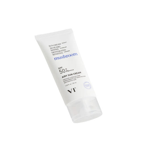 VT Airy Sun Cream SPF50+ PA++++ in 50ml, leichte Sonnencreme mit hohem Sonnenschutz, zeigt die cremige Textur in der Verpackung