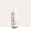 Benton Ceramide Calming Ato Körperlotion, 300 ml, in einer weißen Flasche mit schlichter Verpackung und Dosierer.