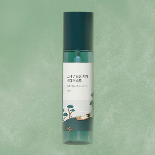 Round Lab Pine Calming Cica Body Mist, beruhigendes Körperspray mit Kiefer und Cica, 150 ml, erfrischend und pflegend.