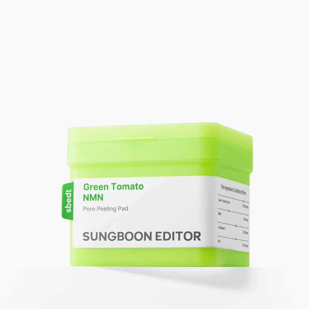 SUNGBOON EDITOR Green Tomato NMN Peeling Pad, 170ml, zeigt die Verpackung und die Pads für sanftes Porenpeeling.