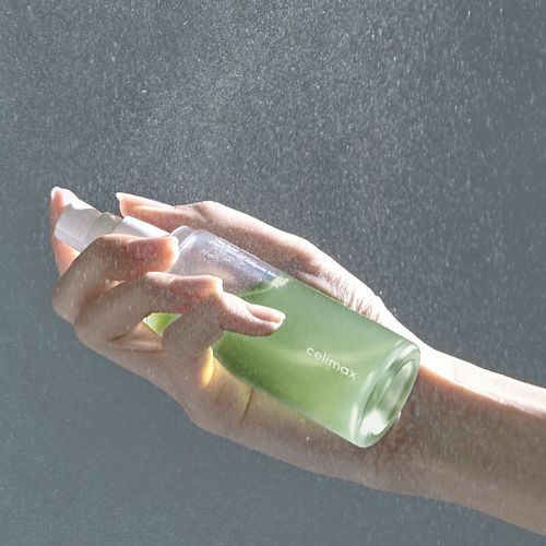 Celimax The Real Noni Energy Ampule Mist in einer 50ml Flasche, feuchtigkeitsspendendes Gesichtsspray mit Noni-Extrakt