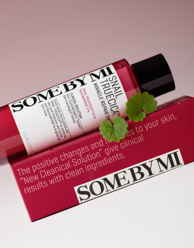 SOME BY MI Snail Truecica Miracle Repair Toner in 135 ml, reparierender Toner mit Schnecken-Extrakt und Truecica für die Hautpflege